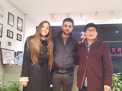 Turkish client on-site discussion for custom glass bottles and jars