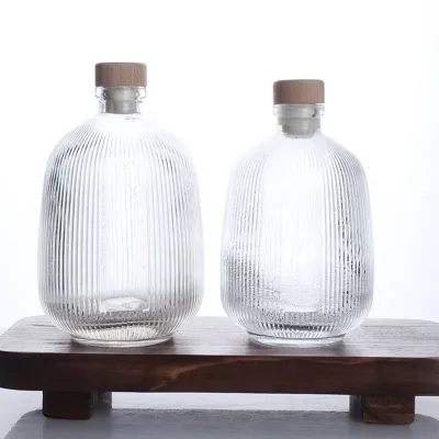 Standard glass sake bottles (375ml / 500ml)