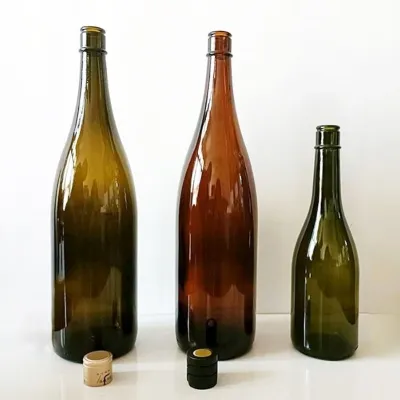 Large-capacity glass sake bottles (720ml / 1800ml)
